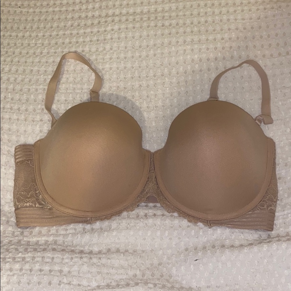40C push-up maidenform bra.
